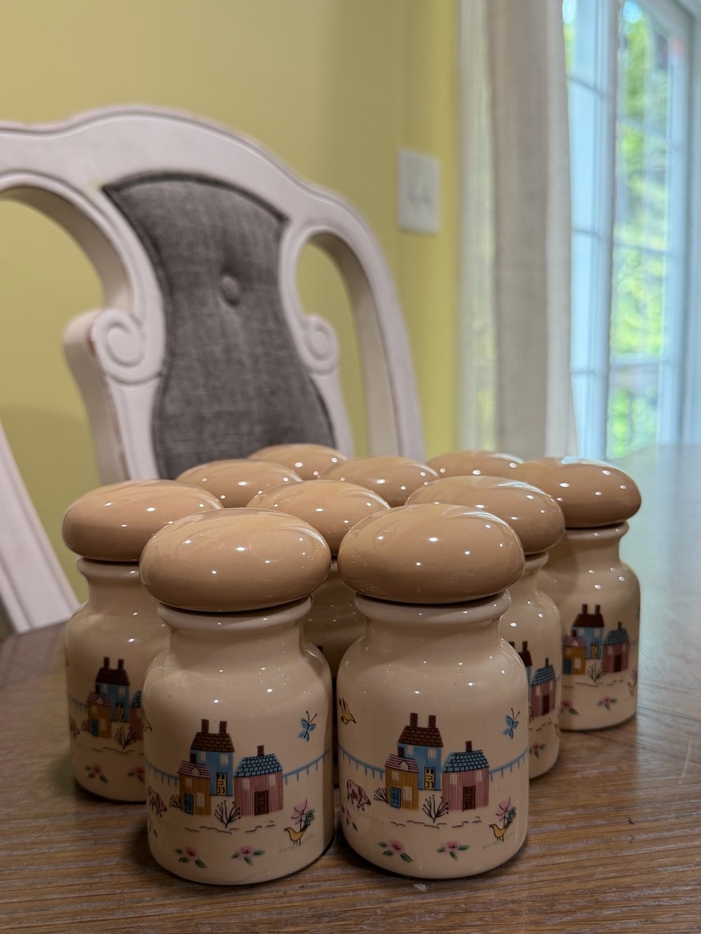 Heartland Cream Ceramic Salt and Pepper Shaker Set with Cottage Pattern 10 total